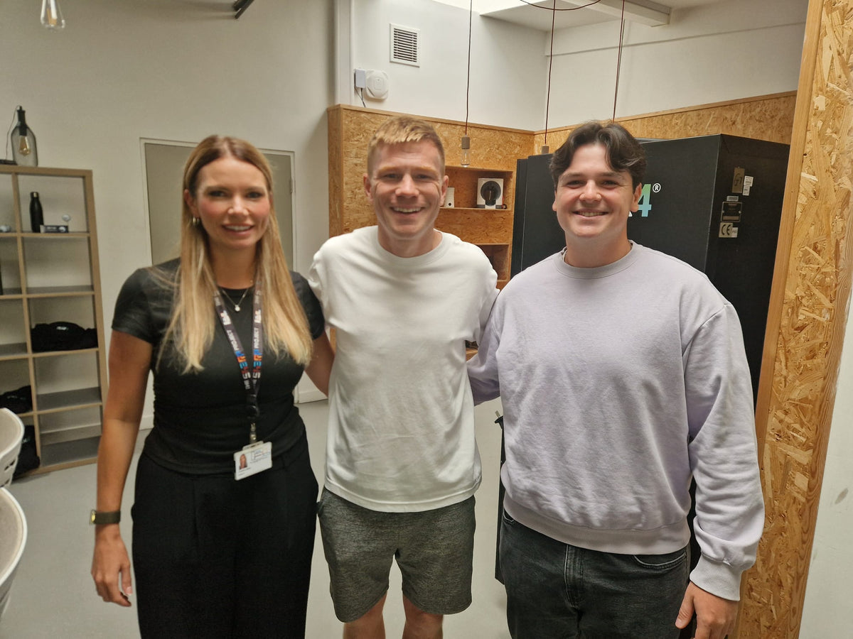 Why I Recommend an Internship at a Growing Start-up: My Learnings About People and Passion from PEAK4